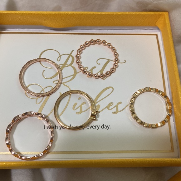 Rose gold & Gold Stackable & Assorted Rings - Picture 3 of 4